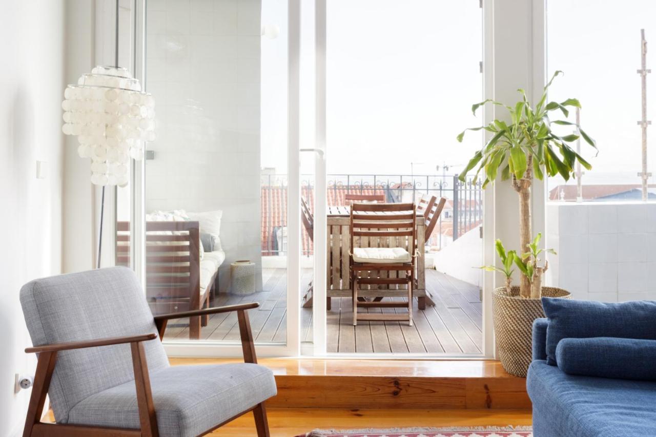 Amazing Rooftop Terrace With River And Historic City View 4 Bedrooms 4 Bathrooms Ac 19Th Century Building Chiado Lisbon Exterior photo