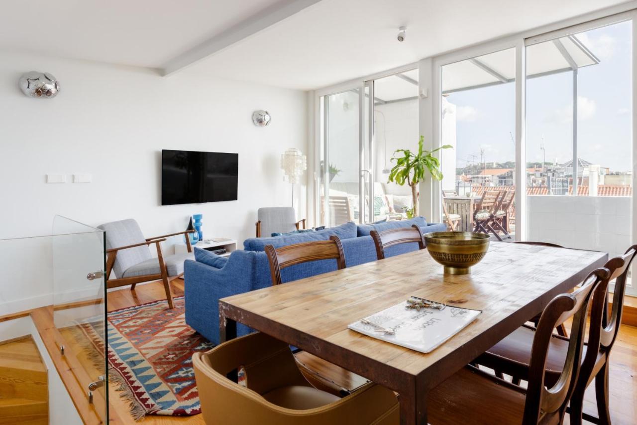 Amazing Rooftop Terrace With River And Historic City View 4 Bedrooms 4 Bathrooms Ac 19Th Century Building Chiado Lisbon Exterior photo