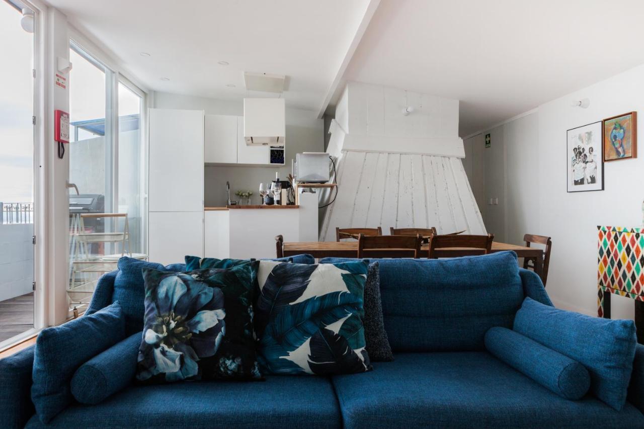Amazing Rooftop Terrace With River And Historic City View 4 Bedrooms 4 Bathrooms Ac 19Th Century Building Chiado Lisbon Exterior photo